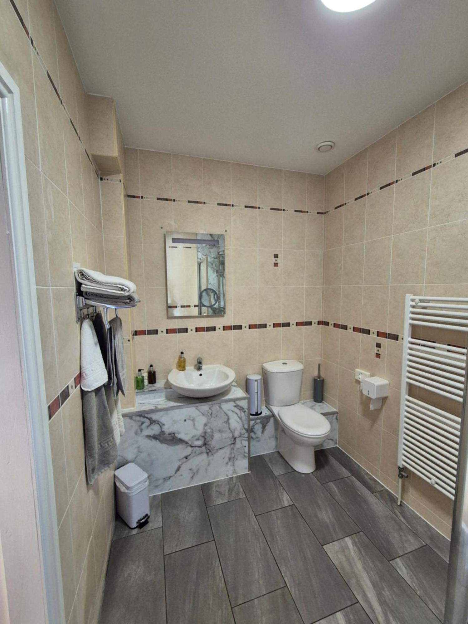 Padley Farm Apartment Bradfield Exterior photo